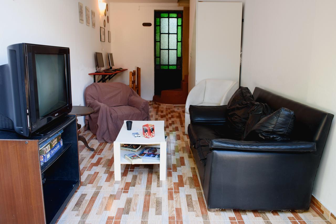 La Plata Hostel Luaran gambar