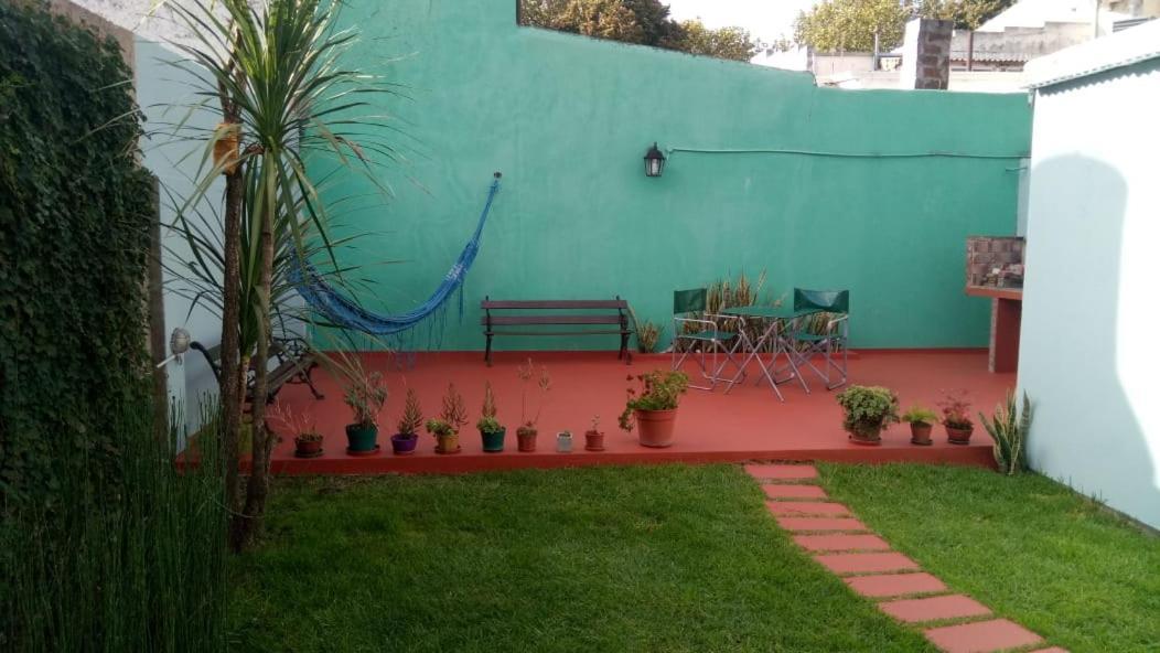La Plata Hostel Luaran gambar